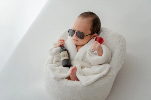 武汉助孕公司联系方式宝宝被蜜蜂蛰了